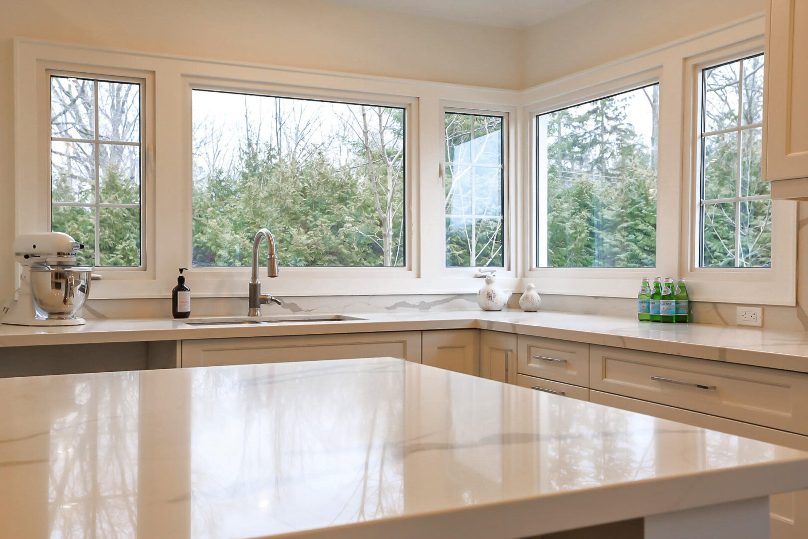 quartz granite porcelain counter kitchen renovation toronto